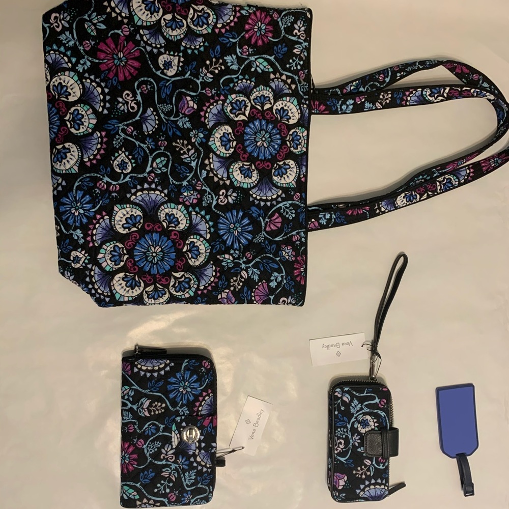Vera Bradley Bramble set.
